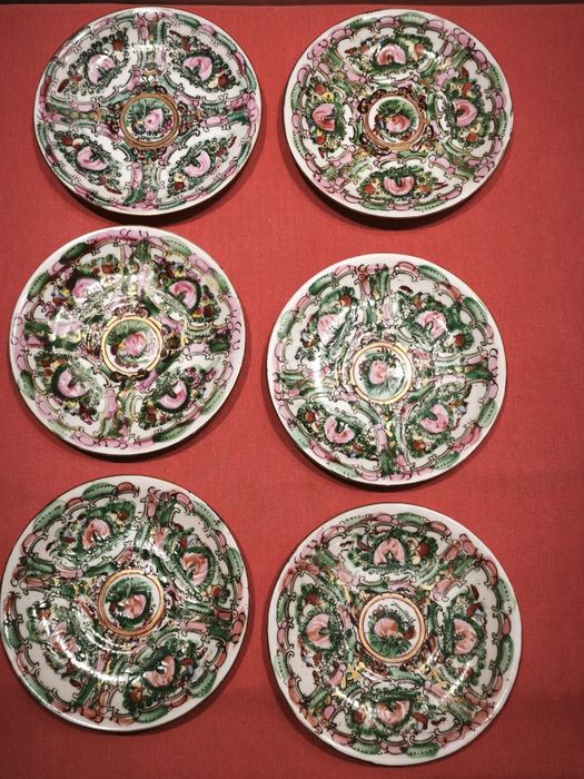 Pratos Rose Medallion