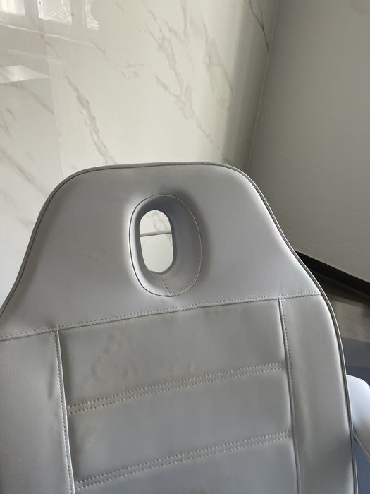 Marquesa semi-eléctrica de Massagem/Harmonização Orofacial