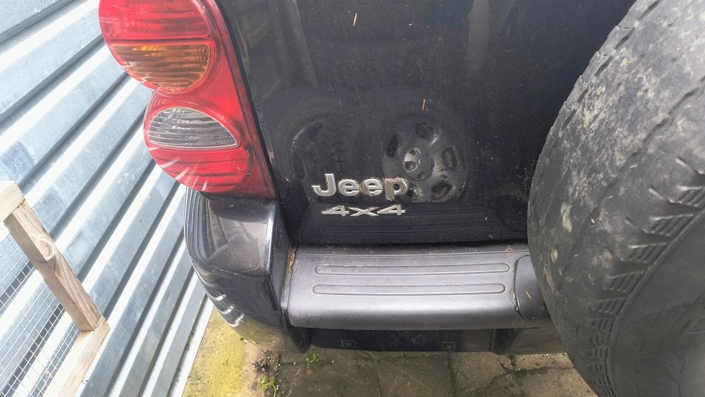 Most dyfer przedni jeep Cherokee Kj liberty 3,7 2002r