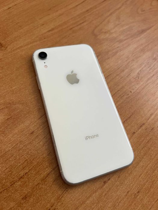 iphone xr 64gb white - купити мобільні телефони та смартфони
