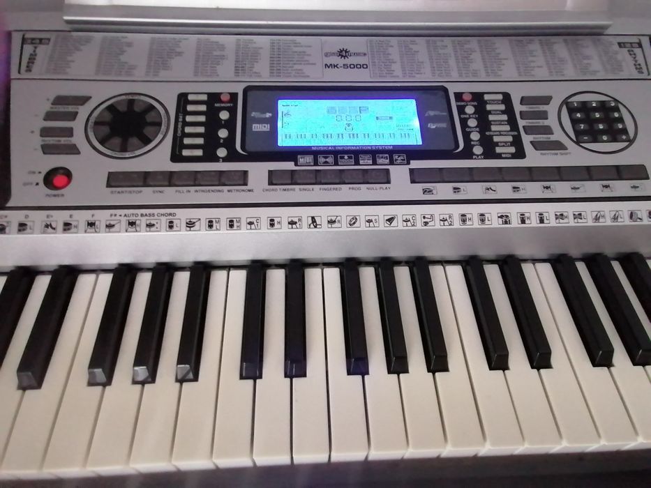 MK-5000 Teclado Portátil Gear4music