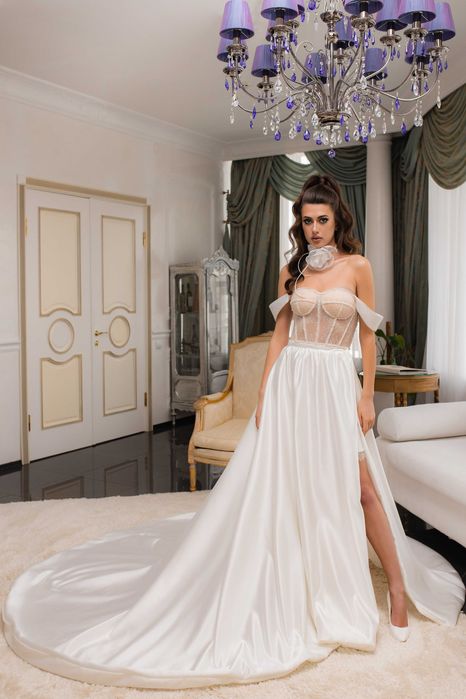 Розпродаж весільних суконь! Ліквідація бренду, всі моделі нові.