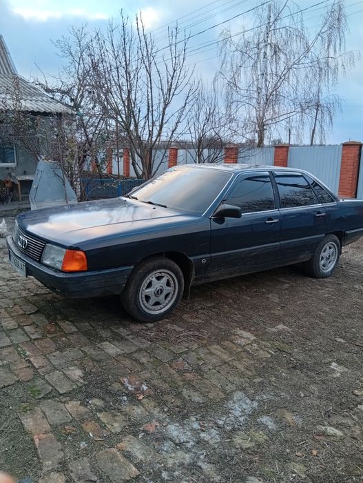 Audi 100 механіка