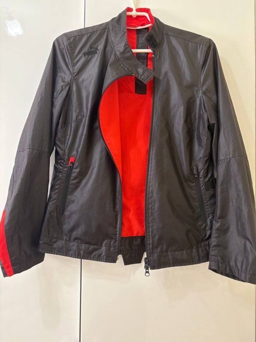 Ветровка фирмы Puma