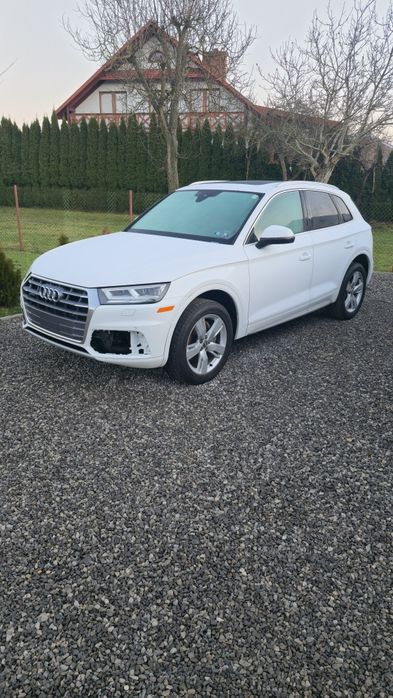 Audi q5 2018 Premium Plus Super stan uszkodzone