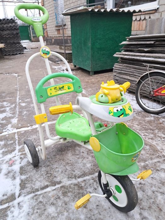 Велосипед детский трёхколёсный