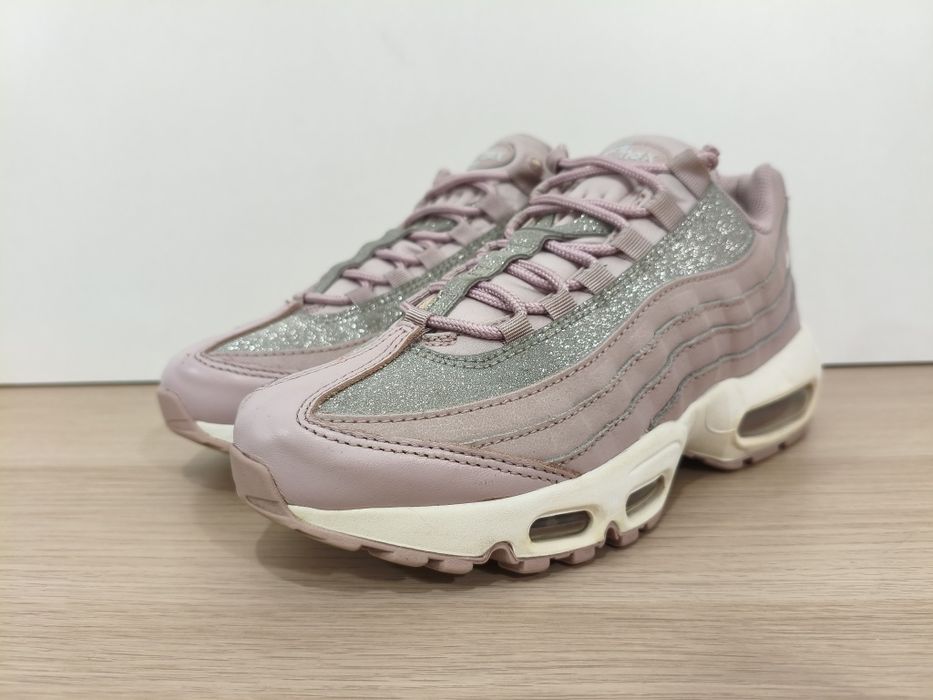 Buty Nike Air Max 95. Se Glitter sneakersy różowe damskie 38,5 24,5cm