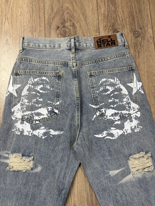 Hellstar Jeans.