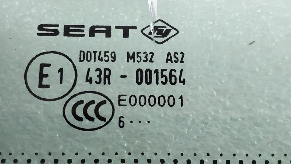 Vidro do painel frente direito SEAT Ibiza IV (6J5, 6P1)