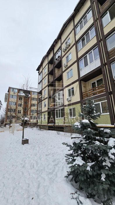 Простора квартира 150м2 в Ірпені. 6 кімнат. 2% оформлення