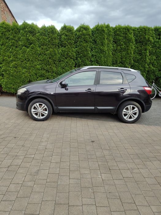 Nissan Qashqai 2.0 bezyna , 4x4  2010 r.