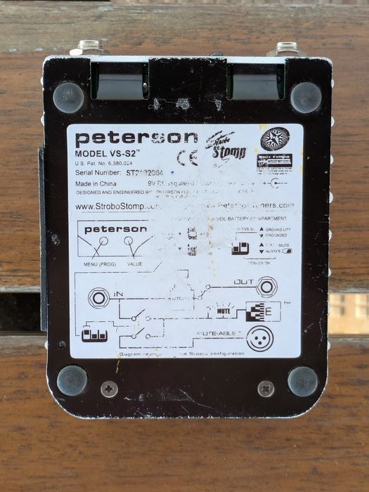 PETERSON Strobostomp 2 — Afinador Estroboscópico & DI