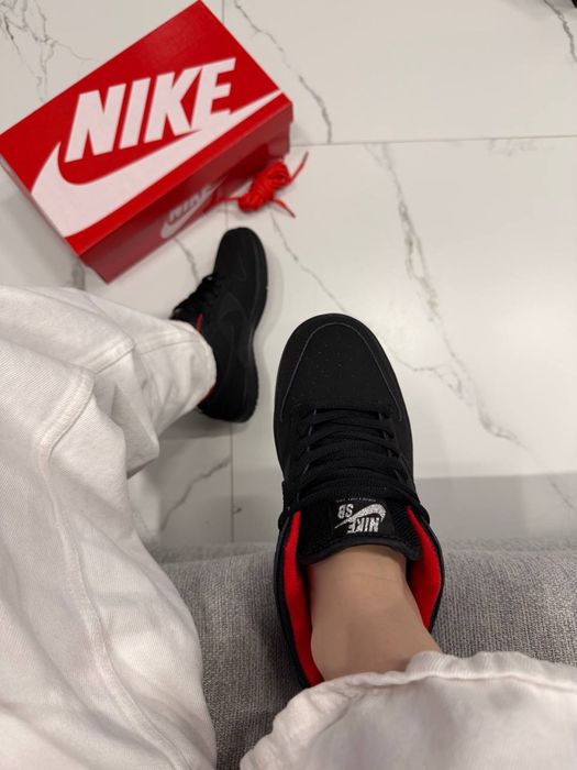 Nike SB Dunk x Supreme 94 Black