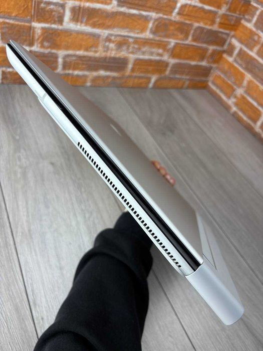 16ʼʼ 480Гц Alienware x16 R2/ RTX 4060 8gb/ Ultra 7 155H/1tb/16gb/ DDR5