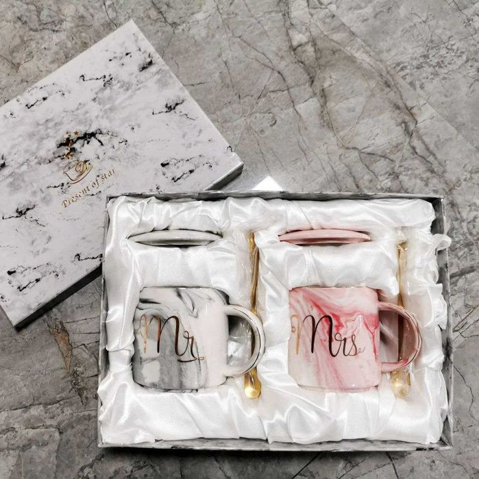 Подарочный набор керамических чашек