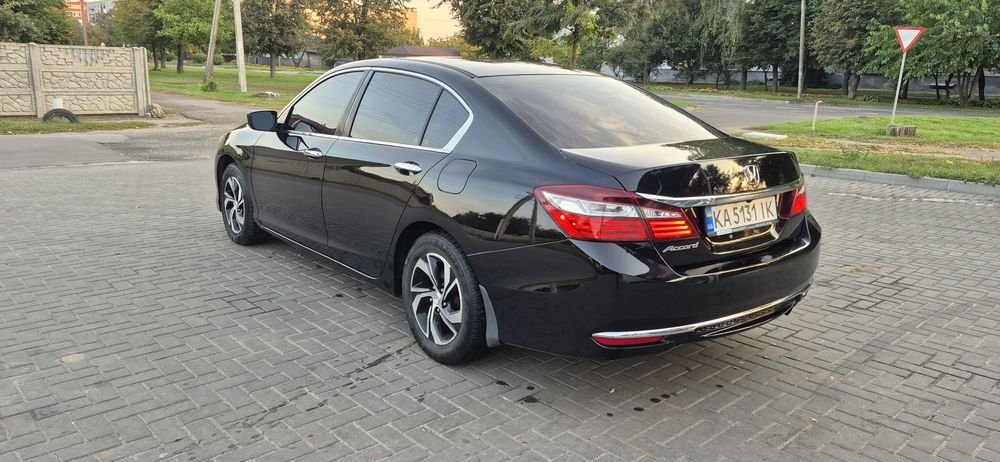 Продам Honda Accord