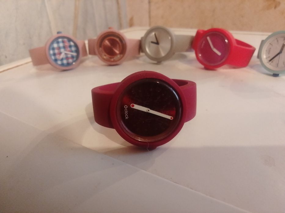 Продам годинники o clock