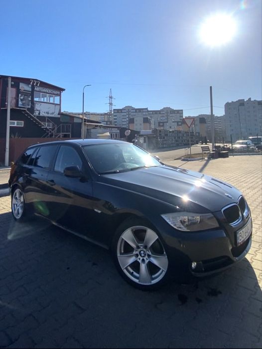 Продам BMW 3 series E91 Rest