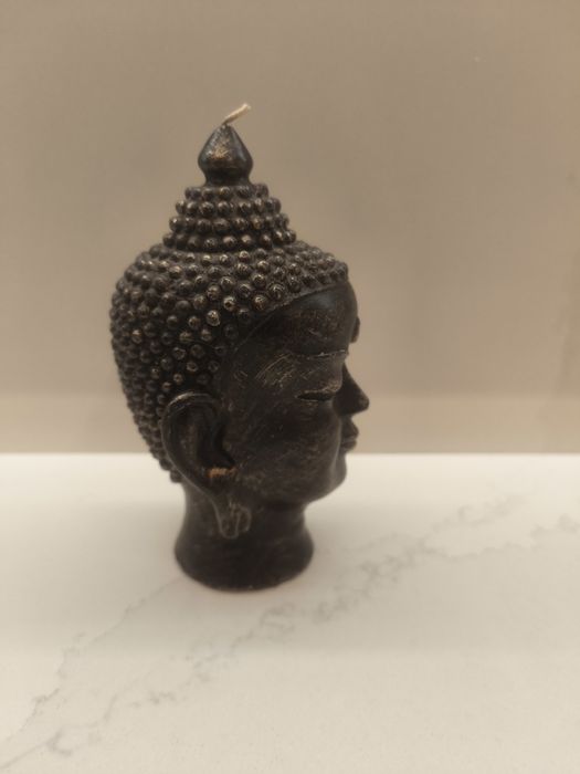 Vela Buda da marca Manulena