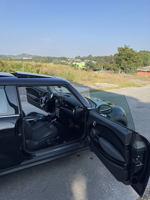 Mini cooper D 1.6 2009, full extras e muito economico