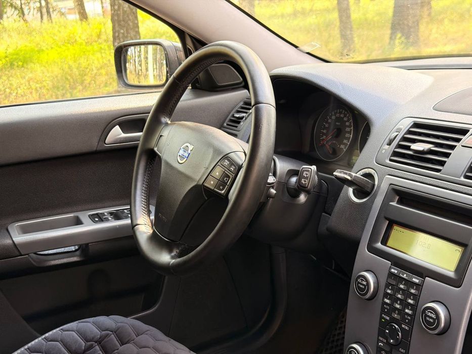 Продам Вольво V50 Дизель