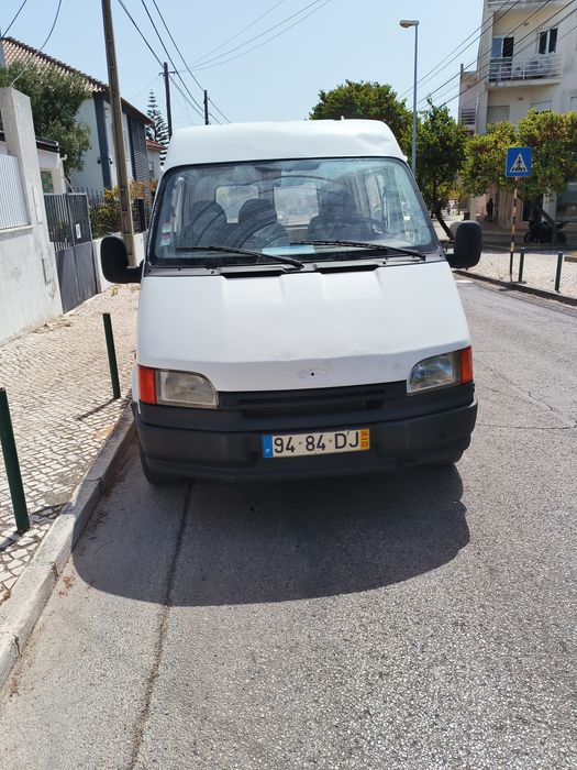 Ford Transit em bom estado