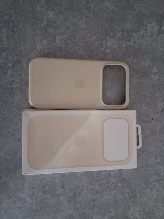 Iphone 17 pro silver 256 GB GW  jak nowy