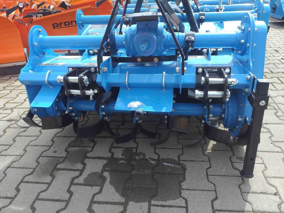 Glebogryzarki mini Agrostar