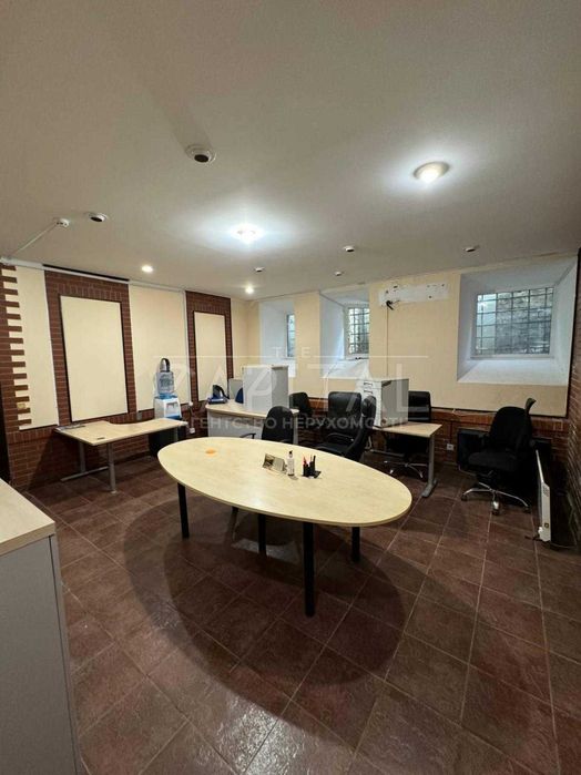 Продажа помещения, ул. Малоподвальная, Печерск