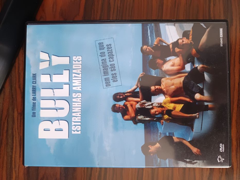 DVD bully estranhas amizades