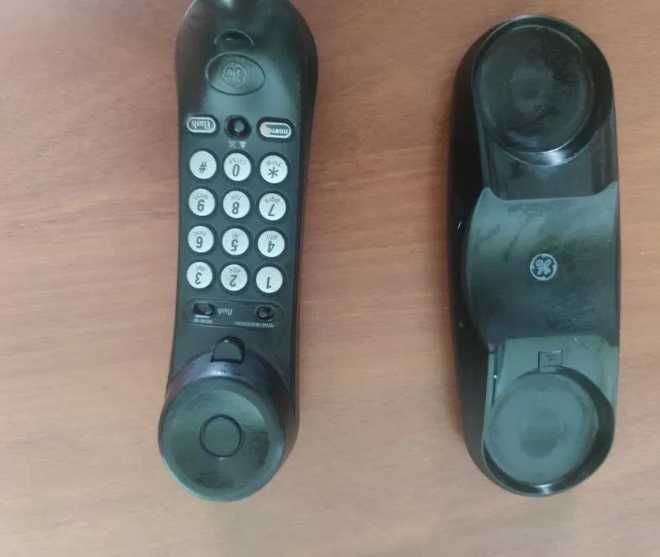 Стационарные и радиотелефоны Telkom RWT, Atlinks и Phillips CD 130