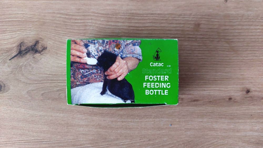 Buteleczka do karmienia kociego oseska