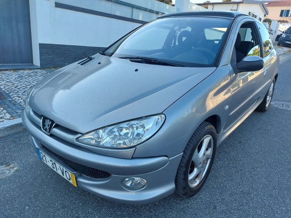 Peugeot 206 XS 2.0 Hdi Ano 2003 estimado económico 2 donos