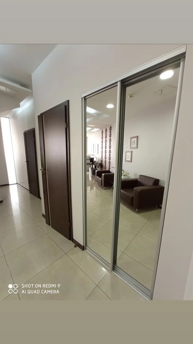 Продам офіс з автономним електроживленням Мост-сіті Центр