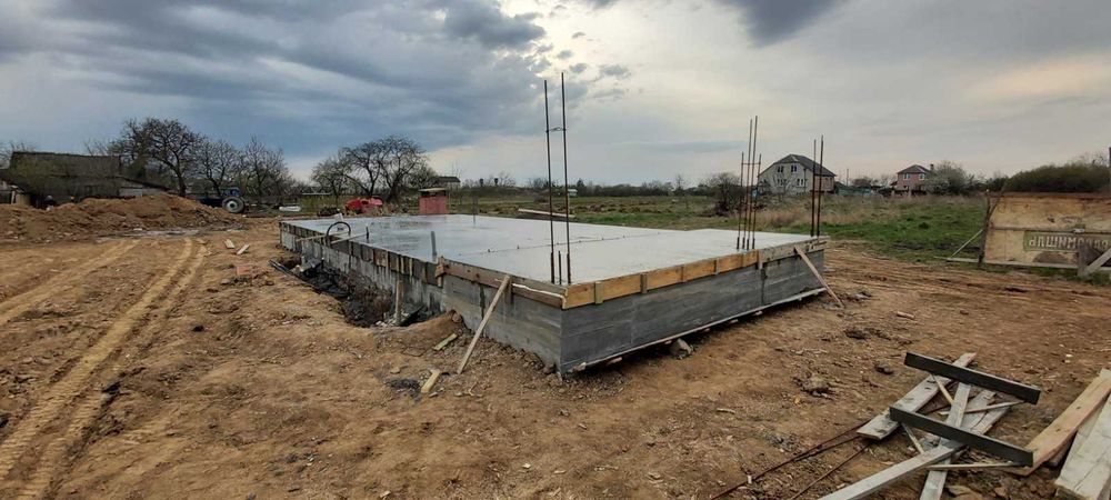 Будинок на етапі будівництва