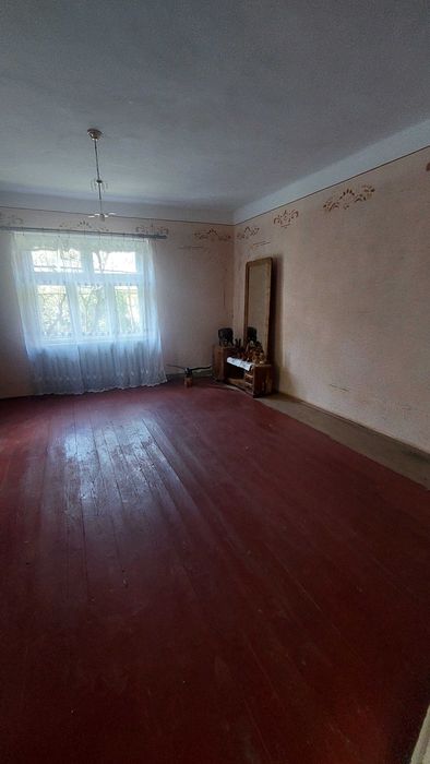 Будинок в селі Ляхівці