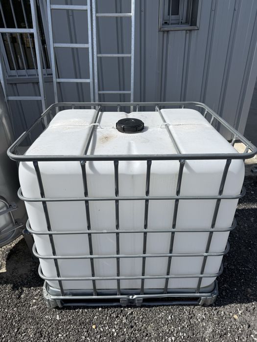 Depósitos/ IBCs 1000L