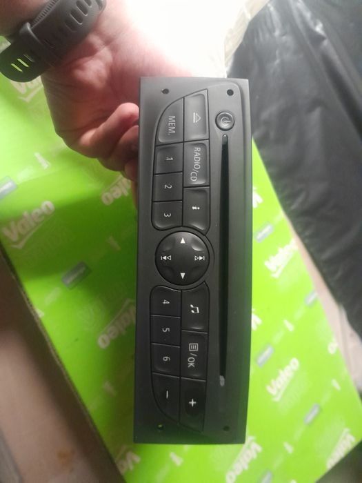 Rádio automóvel excelente