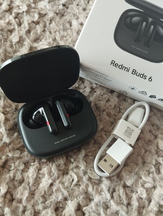 Auriculares Bluetooth Sem Fios Xiaomi Redmi Buds 6 Novo