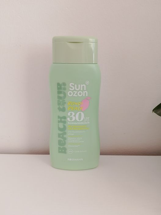 mleczko do opalania Sunozon Bondi Beach SPF 30 marki Rossmann