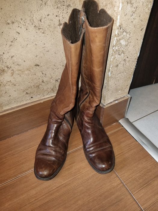 Skórzane muszkieterki Lasocki.  Brązowe,  rozmiar 39.