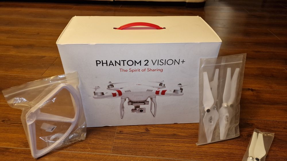 Drone Dji Phantom 2 Vision Plus sem bateria