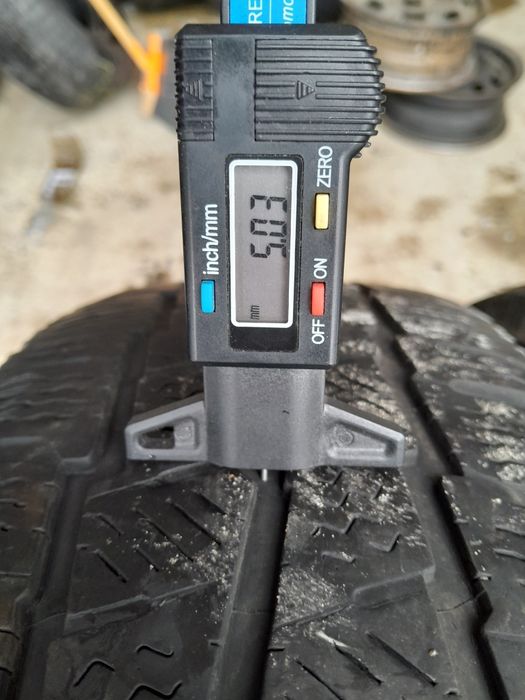 Шини Michelin 215/75 R16c,2шт,зима,2021