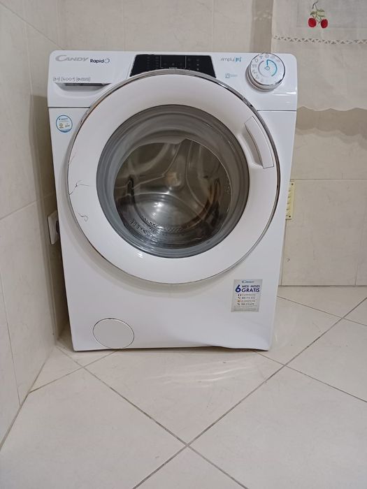 Máquina de lavar roupa