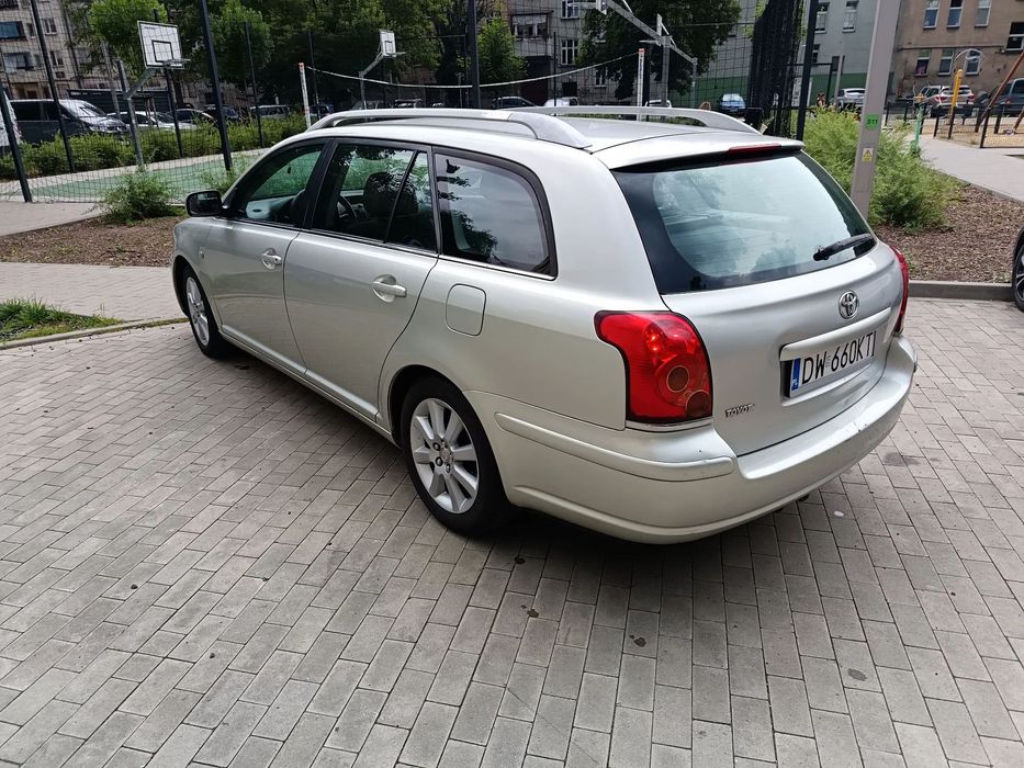 Toyota Avensis Badanie Techniczne 03.08.2027 , ubezpieczenie 13.02.2027 ,Auto jeździ