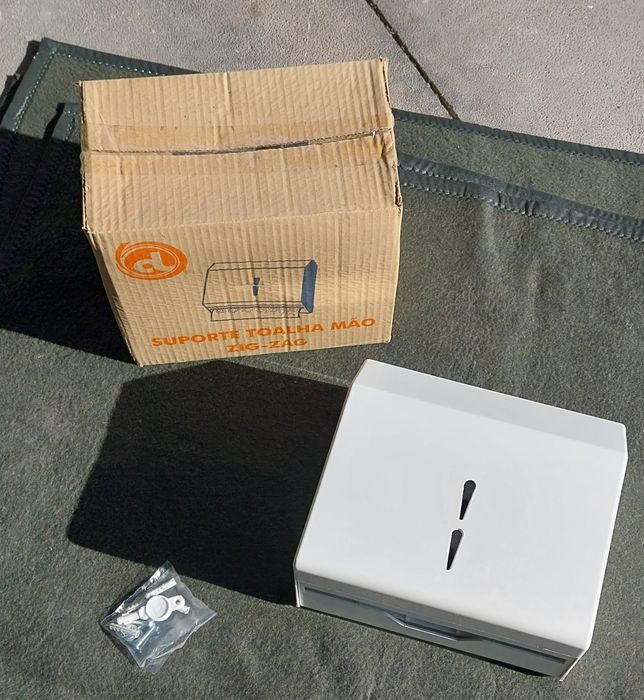 Suporte de Toalhas de Mão