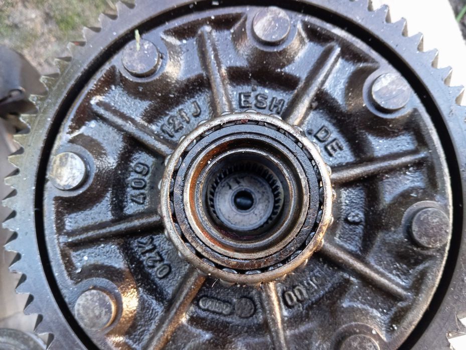 Коробка гольф 4 розібрана