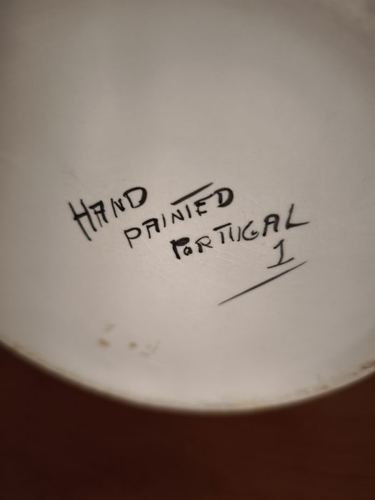 Pote em loiça pintado à mao