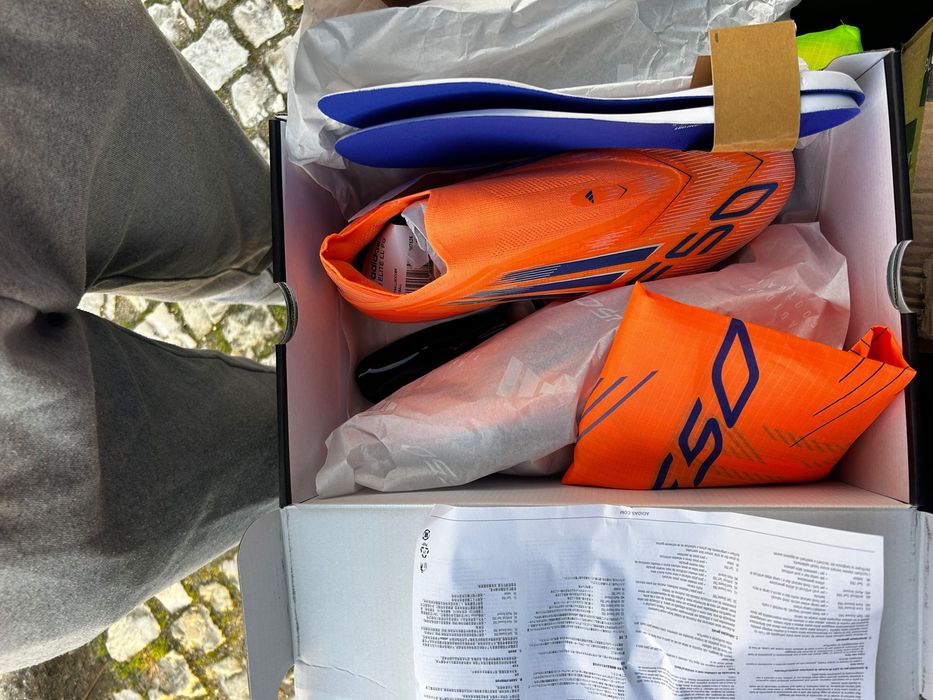 Footabll Boots  Adidas F50