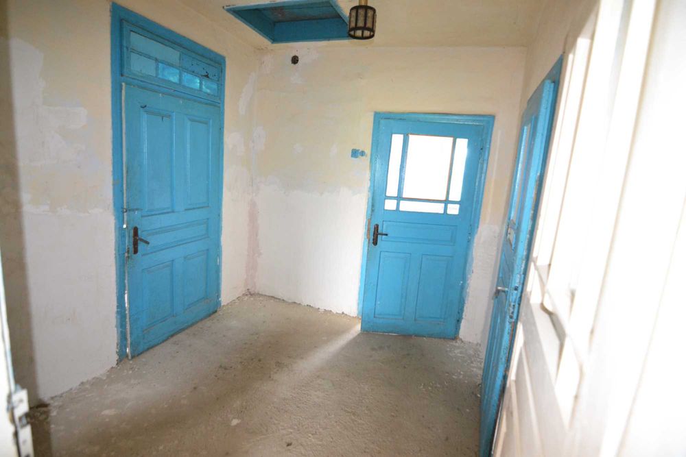 ТЕРМІНОВО продам будинок в селі Попелів (60)